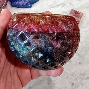 🄷🄰🄽🄳🄲🅁🄰🄵🅃🄴🄳 🄲🄾🄻🄾🅁🄵🅄🄻 🅁🄴🅂🄸🄽 🄲🄰🄽🄳🄻🄴 🄷🄾🄻🄳